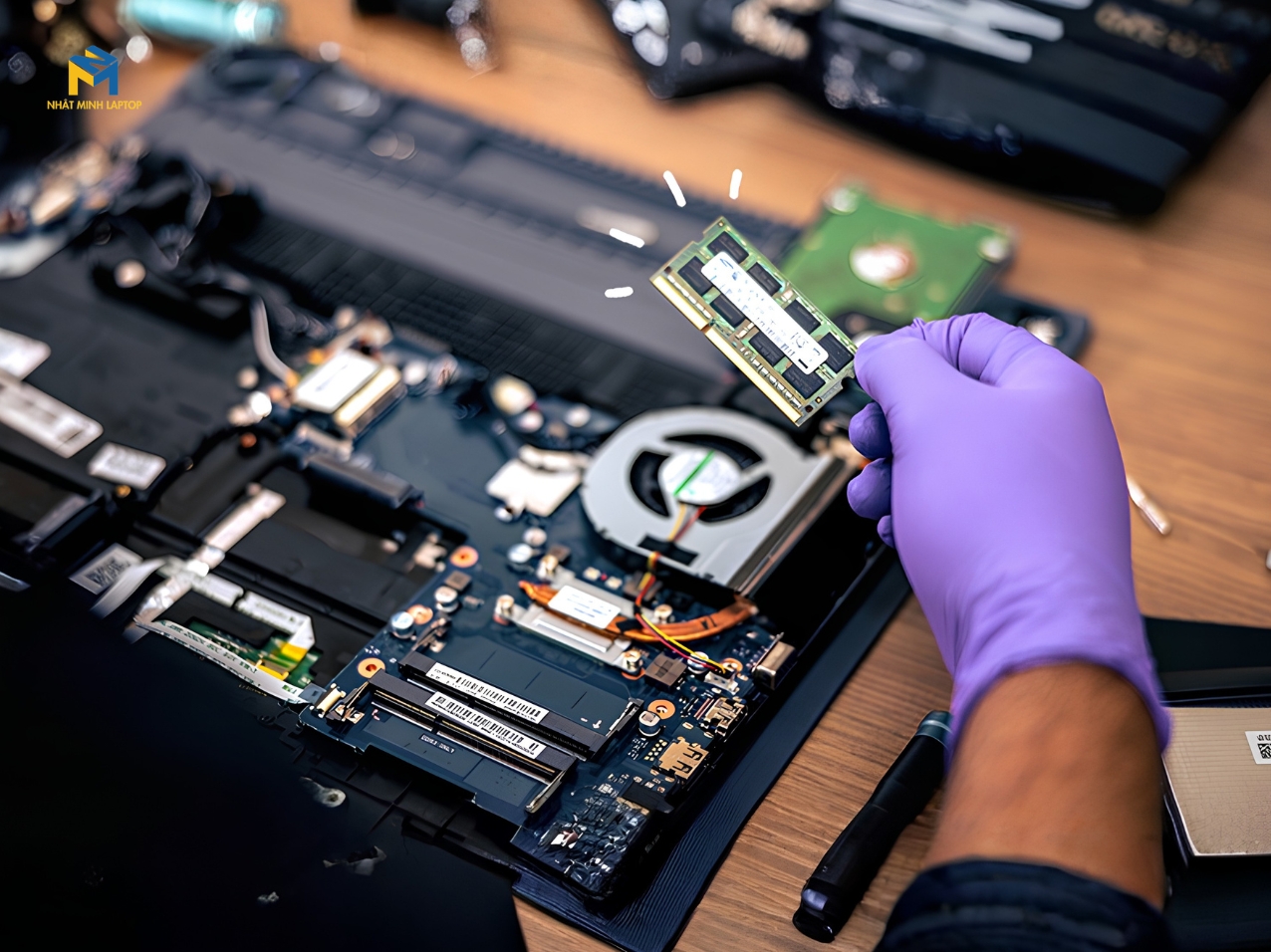 Tiêu chí vàng khi chọn mua laptop chơi game like new
