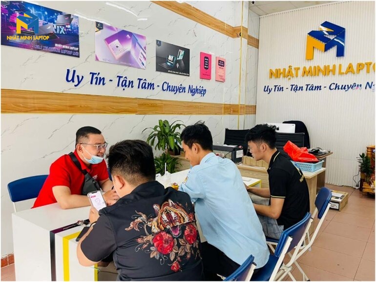 Nhật Minh Laptop cung cấp dịch vụ chất lượng