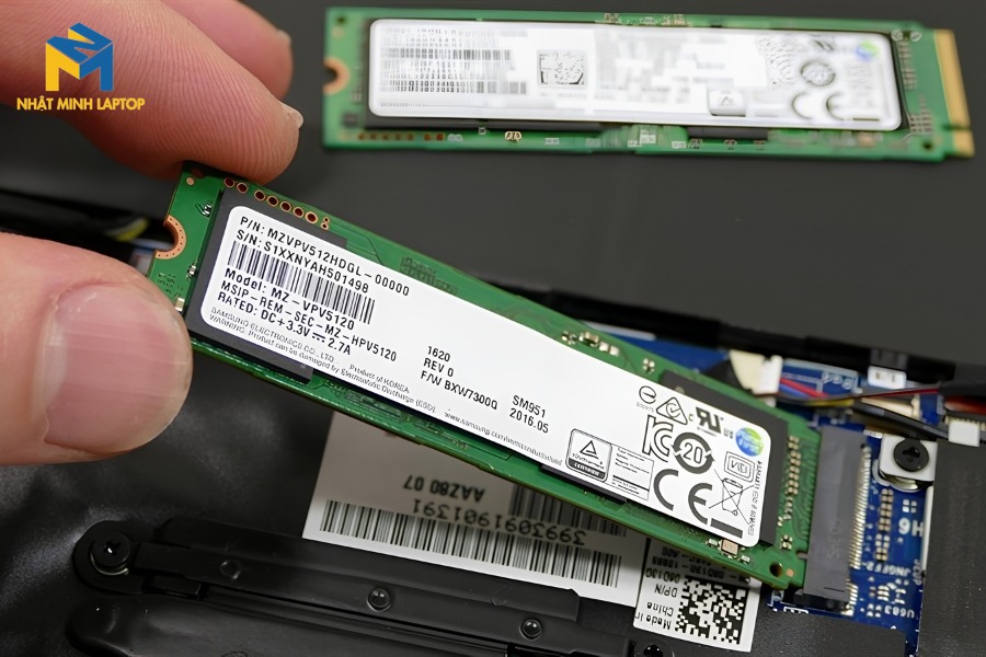 Quy trình thay ổ cứng tại Nhật Minh Laptop