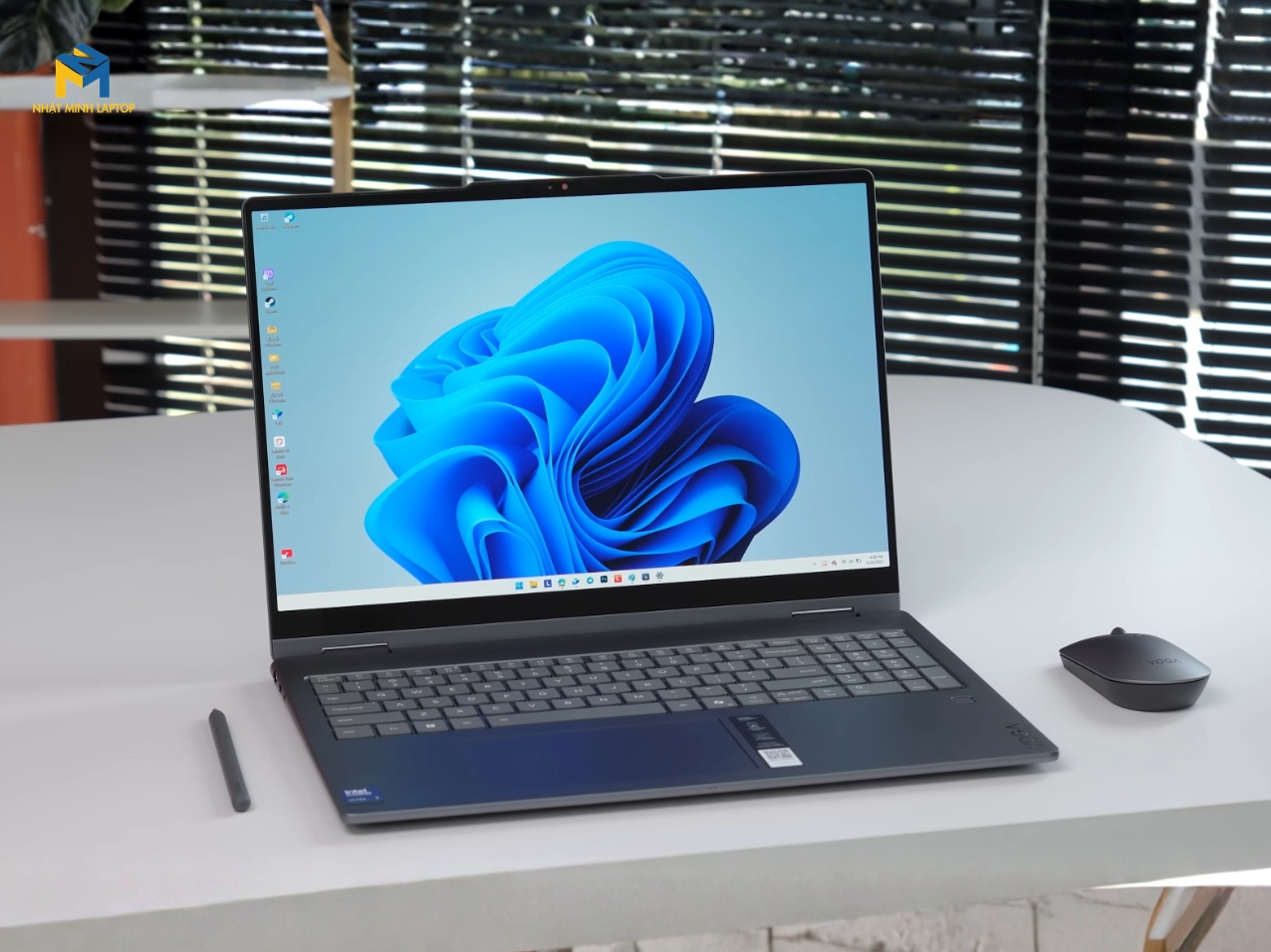 Lenovo Yoga 7 2-in-1 16ILL10: Kỷ Nguyên Copilot+ PC Với Chip Intel Core Ultra Series 2