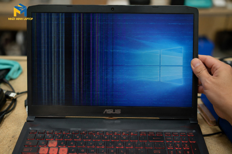 Laptop Asus lỗi hiển thị, màn hình và card đồ họa