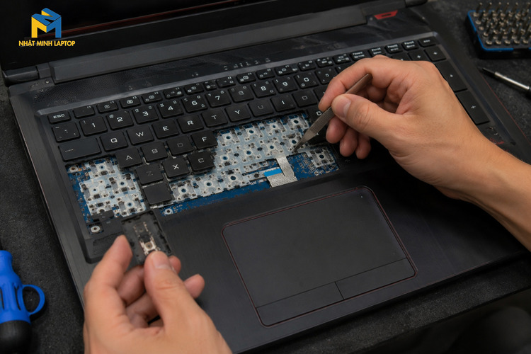 Laptop Asus lỗi bàn phím và Touchpad