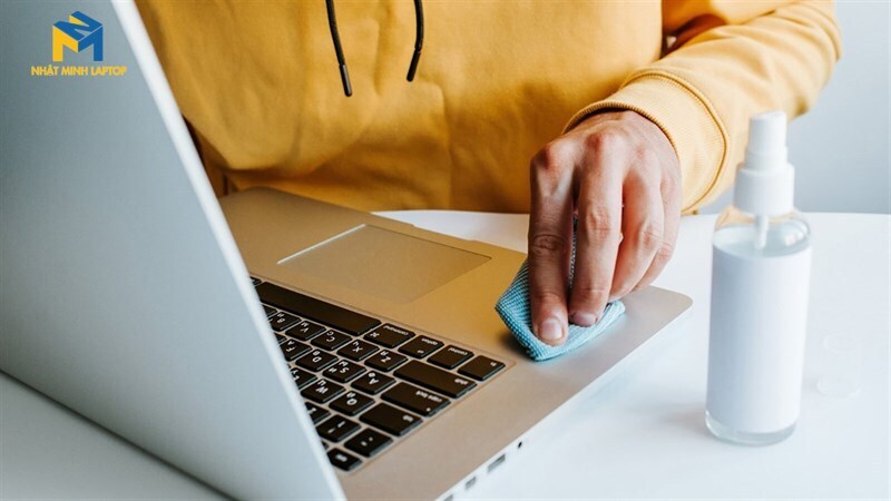 Mẹo bảo quản và sử dụng để laptop Asus luôn bền bỉ