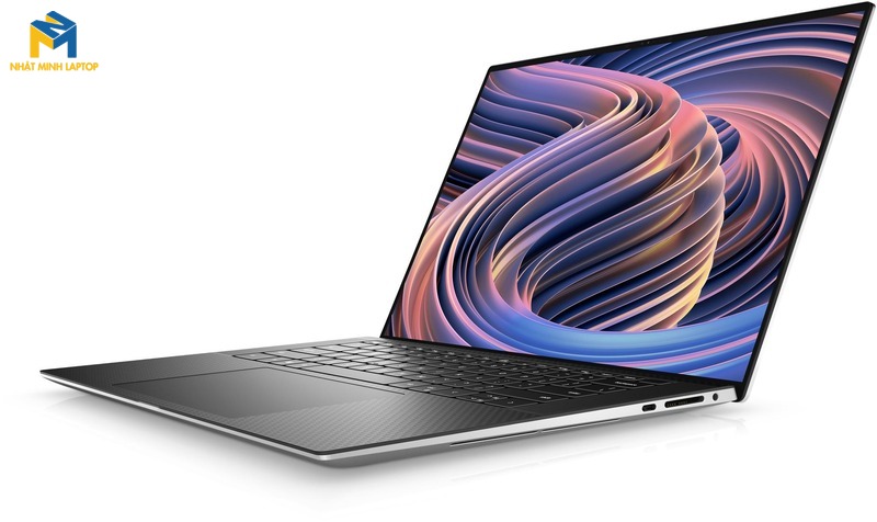 Đối với các dòng cao cấp XPS, Precision, Latitude thuộc phân khúc cao cấp, quá trình thay linh kiện đòi hỏi sự tỉ mỉ