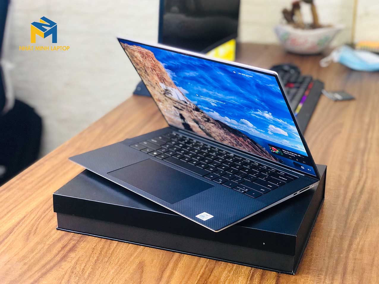 thiết kế laptop dell