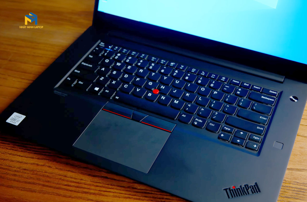 mua thinkpad p1 gen 3