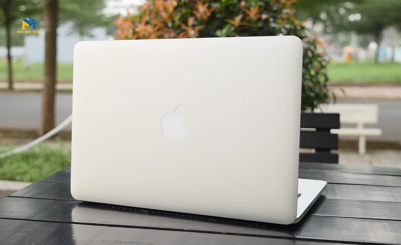 macbook pro 2015 13 inch