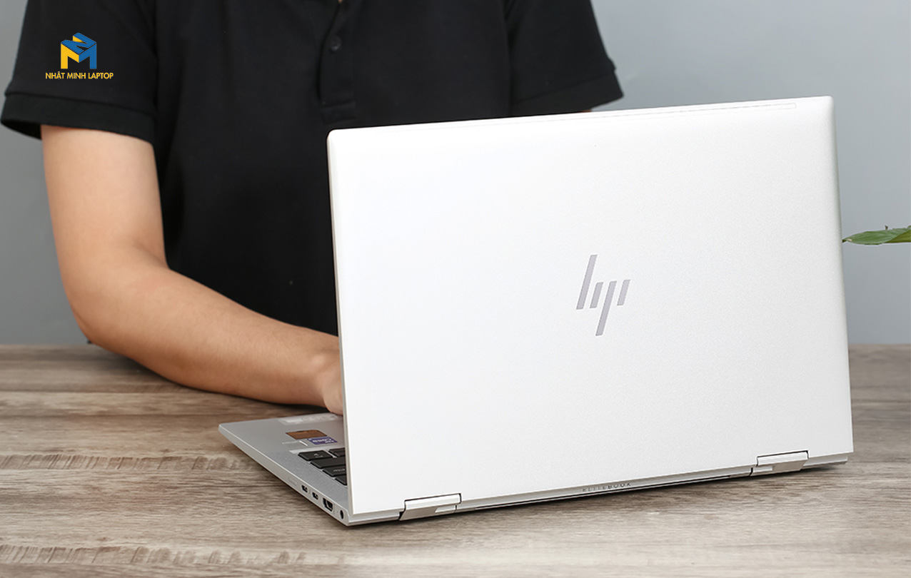 hp elitebook 830 g8 review