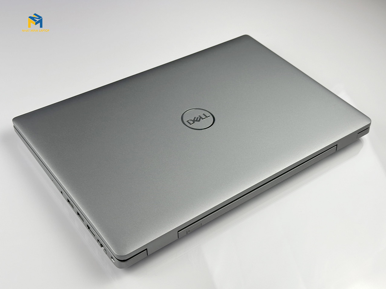 mua dell precision 3560 