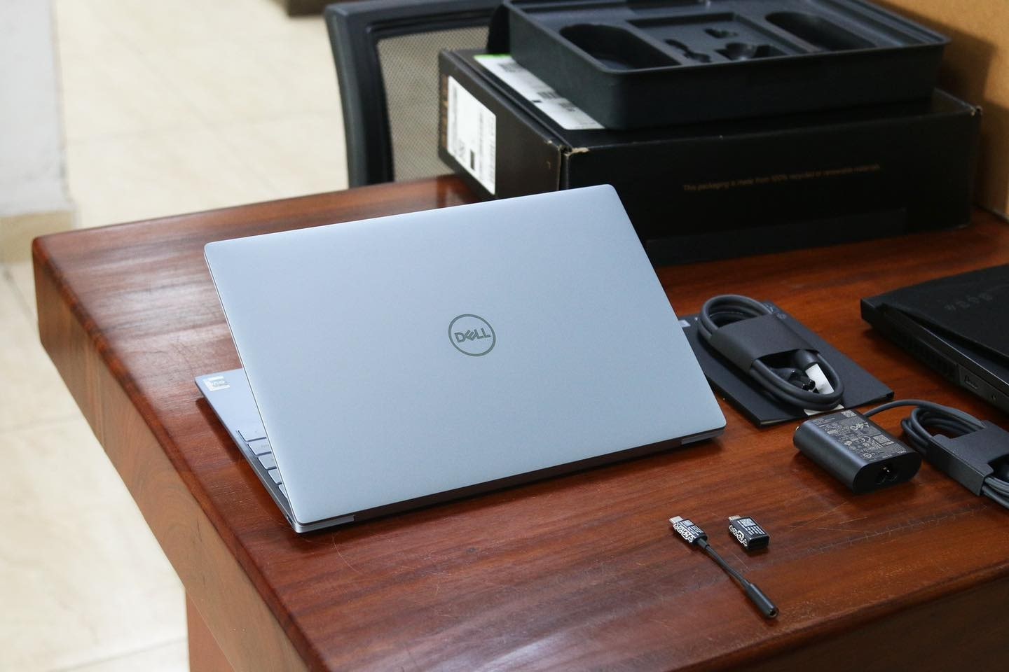 Phụ kiện  laptop Dell XPS 9315