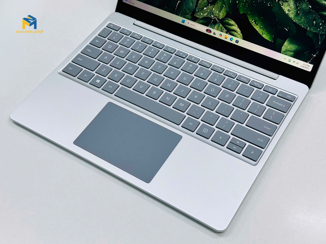 Phong cách tối giản đặc trưng của Microsoft