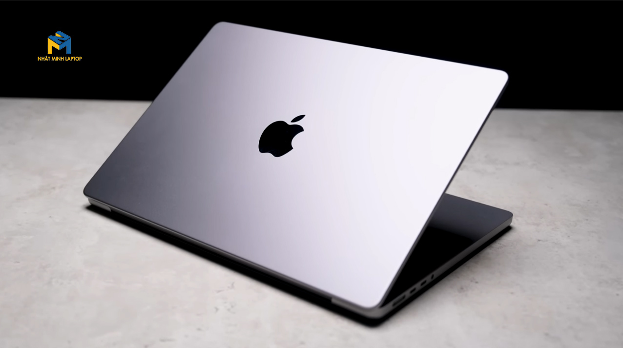 macbook pro m1 14 inch 2021