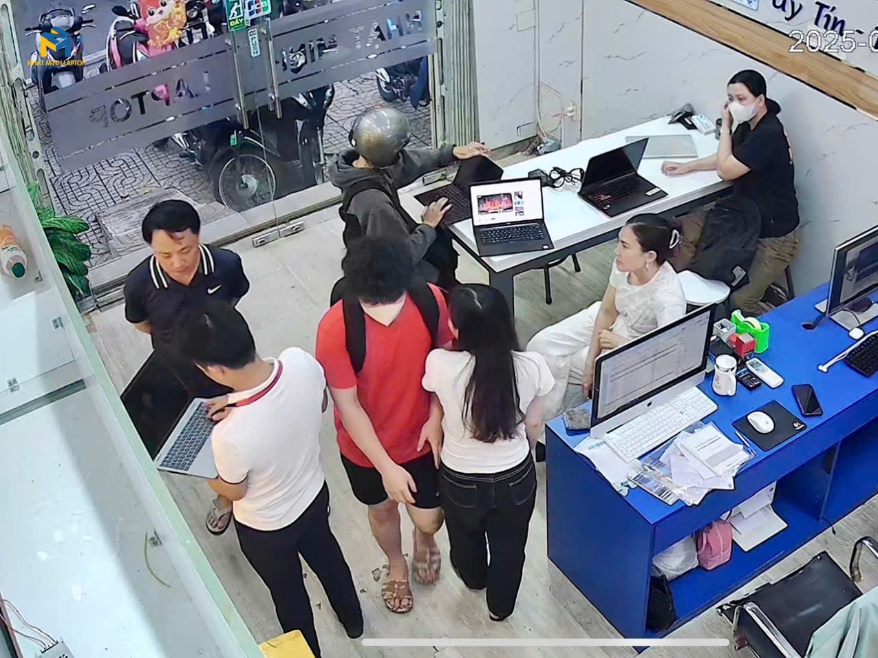 Địa chỉ có nhiều năm kinh doanh trong lĩnh vực Laptop - Uy tín chất lượng được đặt lên cao nhất 