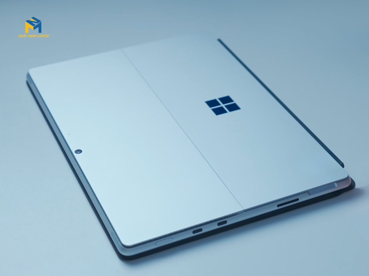 Surface Pro 8 giá tốt tại Nhật Minh Laptop