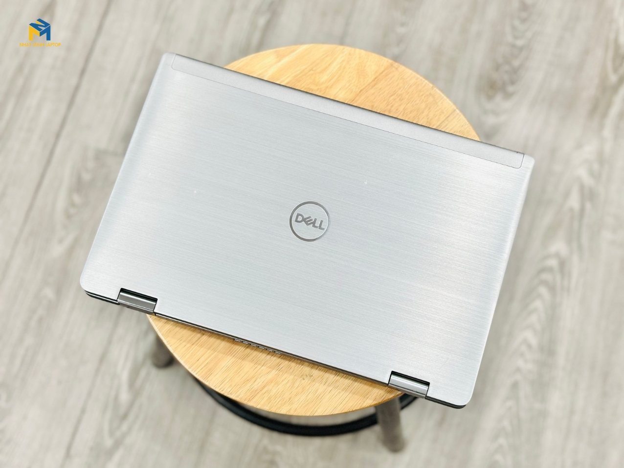 Thiết kế mỏng nhẹ chỉ 1.2kg