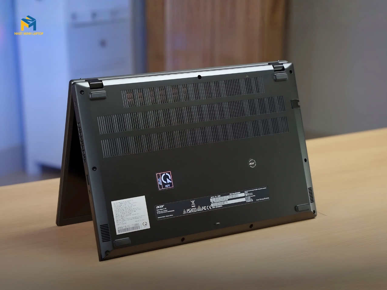 Hệ Thống Tản Nhiệt Laptop Gaming Chuyên Nghiệp