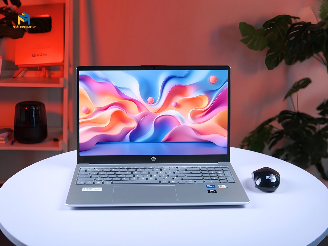 Laptop HP 15-fd0235TU