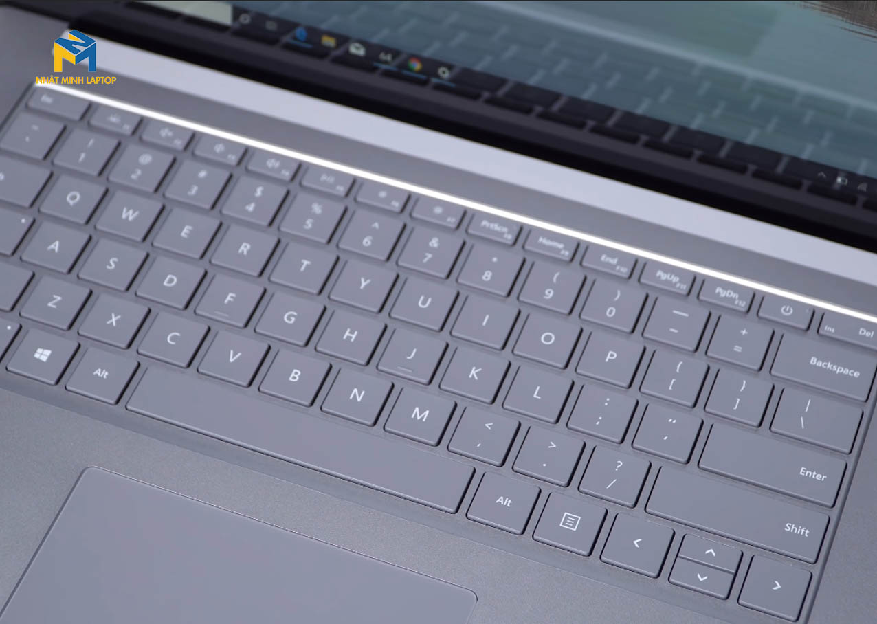 Surface Laptop 3 i5-1035G7 8GB 256GB 13.5" Cảm ứng 2K