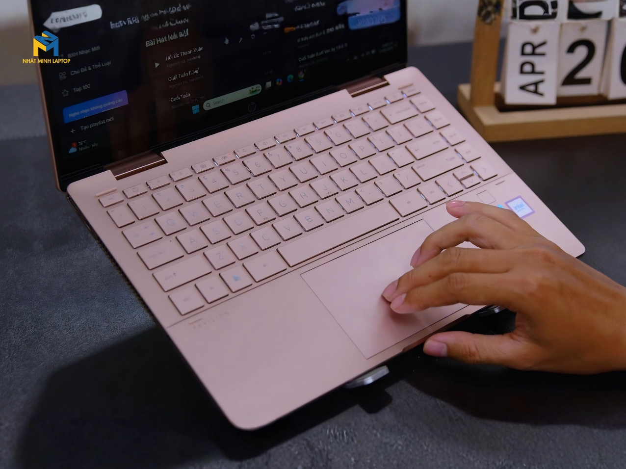 Laptop HP Pavilion X360 14-ek2024TU Chính Hãng, Giá Rẻ - Trả Góp 0%