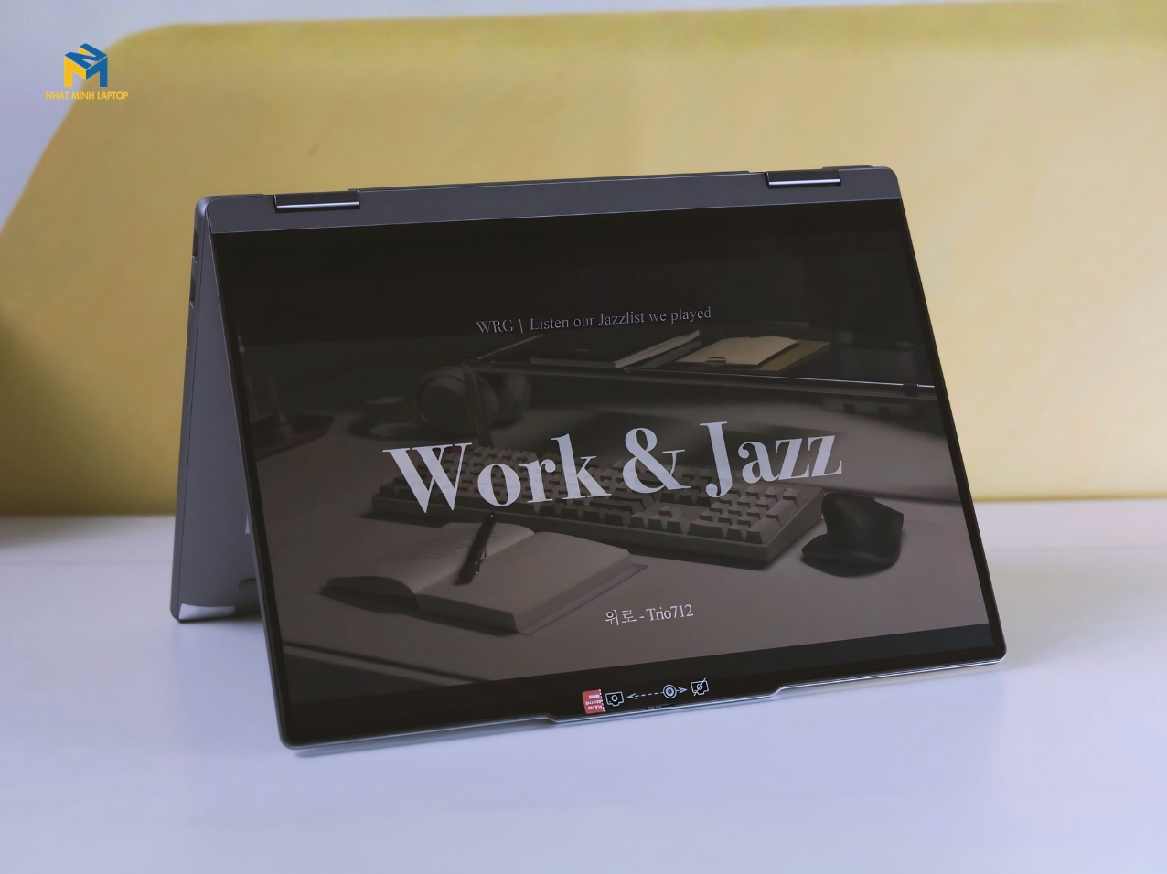 Laptop Lenovo IdeaPad 5 2-in-1 14IRH9 83KX003WVN | Laptop Cảm Ứng Xoay Gập 360° Chính Hãng