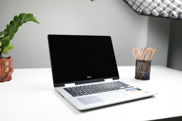 Tiêu chí của Laptop cho sinh viên quản trị kinh doanh 2022