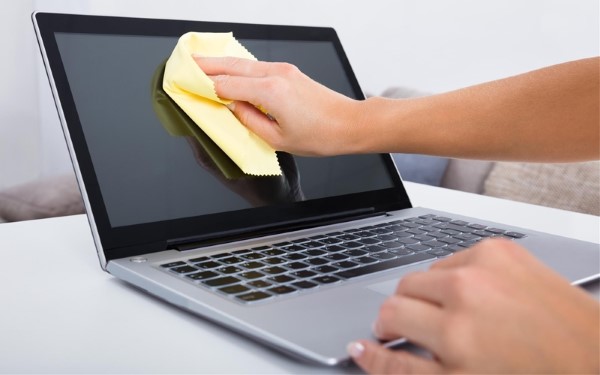 Cách vệ sinh laptop tại nhà an toàn nhanh chóng đơn giản