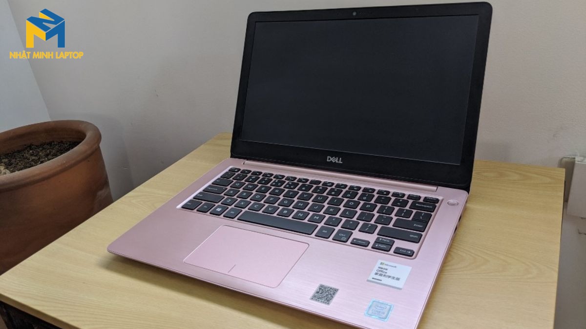 Sửa Laptop Không Lên Nguồn Uy Tín, Lấy Liền Tại TP.HCM | Bảng Giá 2026